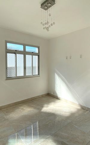 Apartamento à venda com 122m², 4 quartos e 1 vaga Apartamento à venda com 122m², 4 quartos e 1 vagaSala de Estar