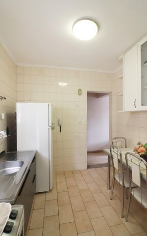 Apartamento para alugar com 57m², 2 quartos e 1 vagaCozinha 