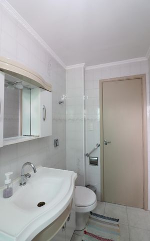 Apartamento para alugar com 57m², 2 quartos e 1 vagaBanheiro Social