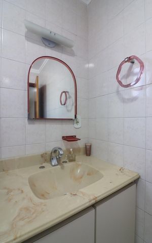 Apartamento à venda com 60m², 2 quartos e 1 vagaBanheiro Social