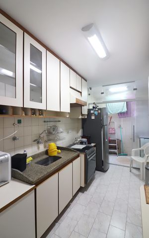 Apartamento à venda com 60m², 2 quartos e 1 vagaCozinha 