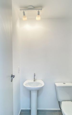 Apartamento para alugar com 39m², 2 quartos e sem vaga Apartamento para alugar com 39m², 2 quartos e sem vagaBanheiro