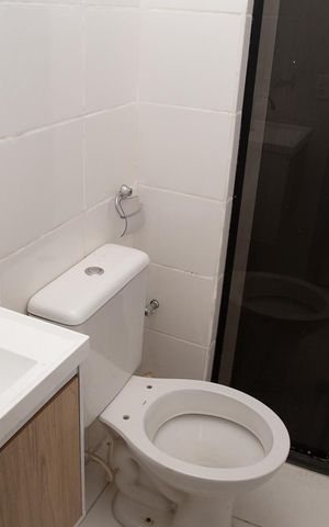 Apartamento para alugar com 65m², 2 quartos e 1 vaga Apartamento para alugar com 65m², 2 quartos e 1 vagaBanheiro social