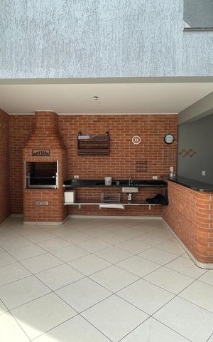 Casa à venda com 240m², 3 quartos e 8 vagas Casa à venda com 240m², 3 quartos e 8 vagasChurrasqueira