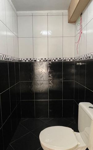 Casa à venda com 240m², 3 quartos e 8 vagas Casa à venda com 240m², 3 quartos e 8 vagasBanheiro 5