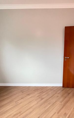 Casa à venda com 240m², 3 quartos e 8 vagas Casa à venda com 240m², 3 quartos e 8 vagasQuarto 2