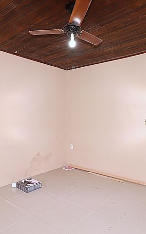 Casa à venda com 152m², 5 quartos e 5 vagasSala 2