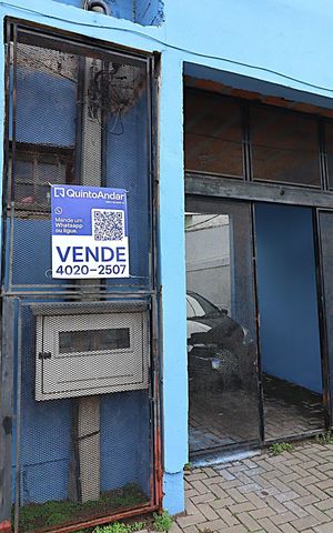 Casa à venda com 152m², 5 quartos e 5 vagasFachada do Prédio