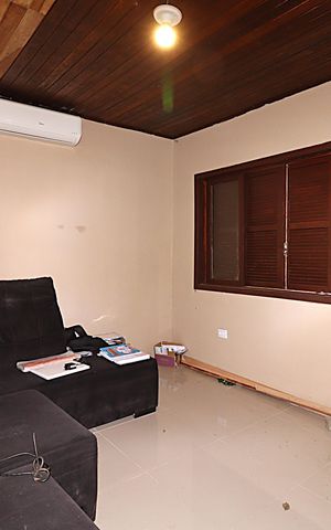 Casa à venda com 152m², 5 quartos e 5 vagasSala 1