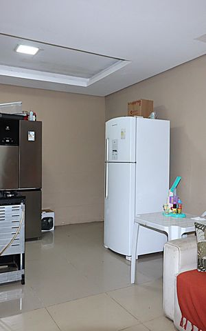 Casa à venda com 152m², 5 quartos e 5 vagasCozinha