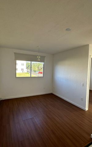 Apartamento para alugar com 41m², 2 quartos e 1 vaga Apartamento para alugar com 41m², 2 quartos e 1 vagaSala