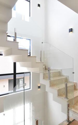 Casa de condomínio à venda com 268m², 3 quartos e 4 vagasCorredor