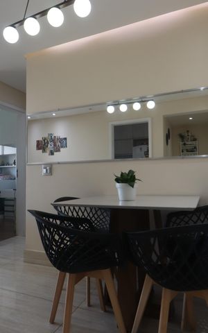 Apartamento à venda com 58m², 2 quartos e 1 vagaSala