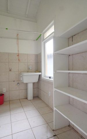 Casa para alugar com 950m², 3 quartos e 2 vagasÁrea de Serviço