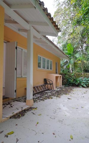 Casa para alugar com 950m², 3 quartos e 2 vagasÁrea externa