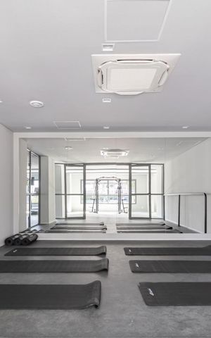 Studio para alugar com 25m², 1 quarto e sem vaga Studio para alugar com 25m², 1 quarto e sem vagaÁrea comum - Yoga