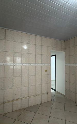 Casa à venda com 208m², 2 quartos e 2 vagasCozinha