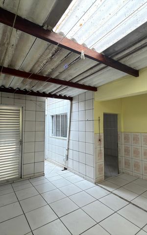 Casa à venda com 208m², 2 quartos e 2 vagasÁrea de Serviço