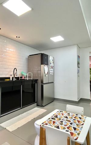 Apartamento à venda com 145m², 3 quartos e 4 vagas Apartamento à venda com 145m², 3 quartos e 4 vagasCozinha
