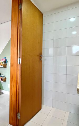 Apartamento à venda com 145m², 3 quartos e 4 vagas Apartamento à venda com 145m², 3 quartos e 4 vagasBanheiro da Suíte 2