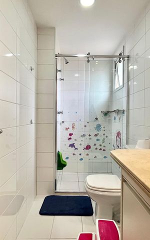 Apartamento à venda com 145m², 3 quartos e 4 vagas Apartamento à venda com 145m², 3 quartos e 4 vagasBanheiro da Suíte 3