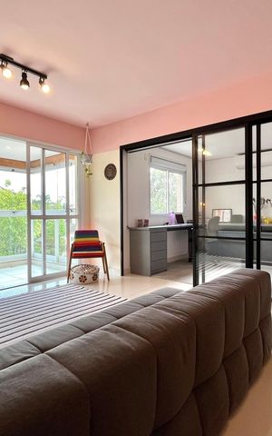 Apartamento à venda com 145m², 3 quartos e 4 vagas Apartamento à venda com 145m², 3 quartos e 4 vagasSala