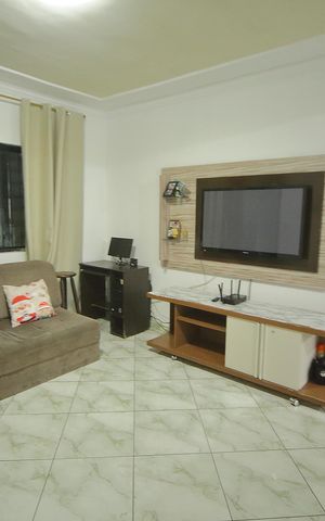 Casa à venda com 125m², 3 quartos e 2 vagasSala