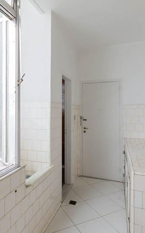 Apartamento à venda com 150m², 3 quartos e 1 vagaÁrea de Serviço