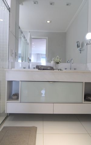 Apartamento para alugar com 160m², 3 quartos e 2 vagasBanheiro da suíte 1