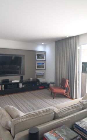 Apartamento para alugar com 160m², 3 quartos e 2 vagasSala