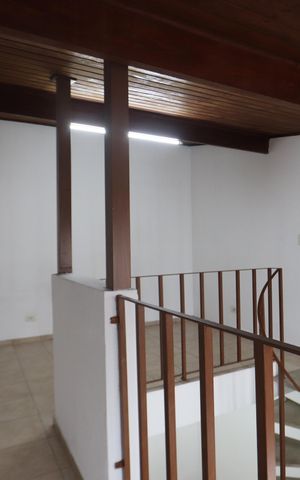 Casa para alugar com 45m², 1 quarto e 3 vagasQuarto