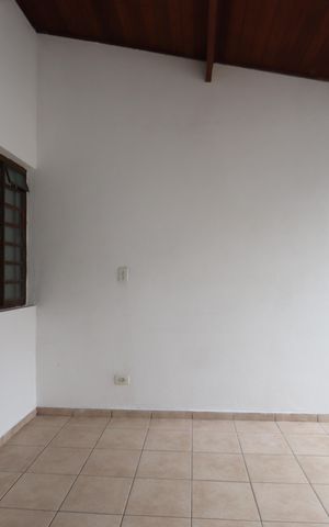 Casa para alugar com 45m², 1 quarto e 3 vagasVaranda e Lavanderia