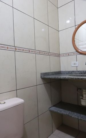 Casa para alugar com 45m², 1 quarto e 3 vagasBanheiro