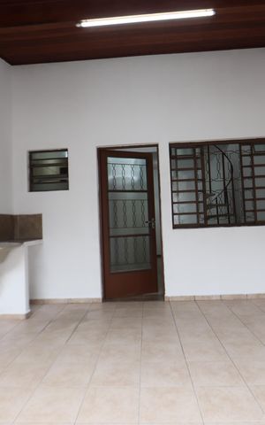 Casa para alugar com 45m², 1 quarto e 3 vagasVaranda e Lavanderia