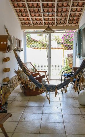 Casa de condomínio à venda com 207m², 3 quartos e 4 vagas Casa de condomínio à venda com 207m², 3 quartos e 4 vagasGaragem