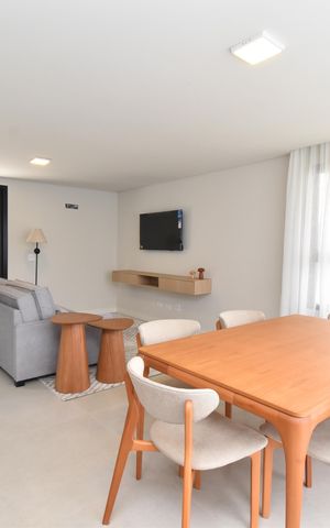 Casa de condomínio à venda com 234m², 3 quartos e 4 vagasSala/Cozinha