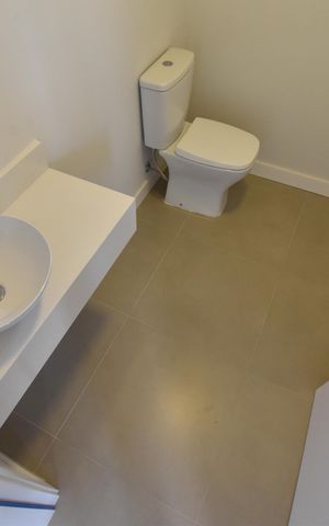 Casa de condomínio à venda com 234m², 3 quartos e 4 vagasLavabo do Ático
