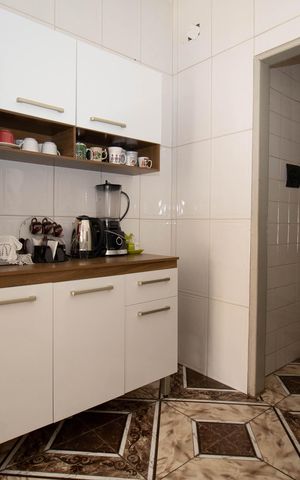 Casa à venda com 500m², 3 quartos e 1 vaga Casa à venda com 500m², 3 quartos e 1 vagaCozinha