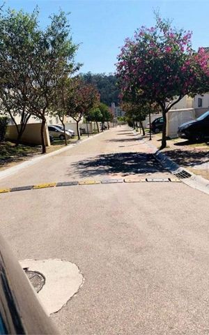 Casa de condomínio à venda com 97m², 3 quartos e 2 vagas