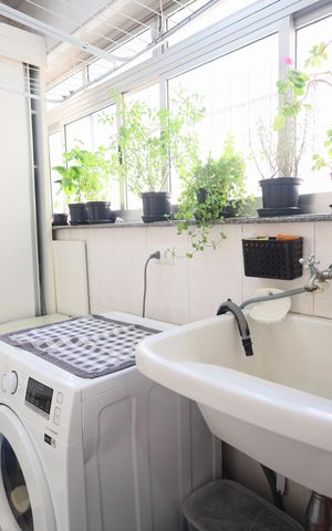 Apartamento à venda com 106m², 4 quartos e 1 vagaCozinha e Área de Serviço