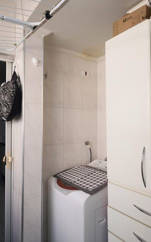 Apartamento à venda com 106m², 4 quartos e 1 vagaCozinha e Área de Serviço