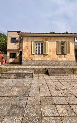 Apartamento à venda com 980m², 2 quartos e 3 vagas