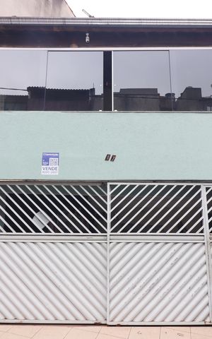 Casa à venda com 150m², 3 quartos e 1 vagaFachada