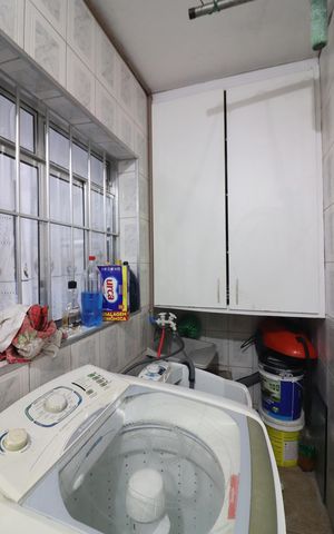Casa à venda com 150m², 3 quartos e 1 vagaÁrea de Serviço