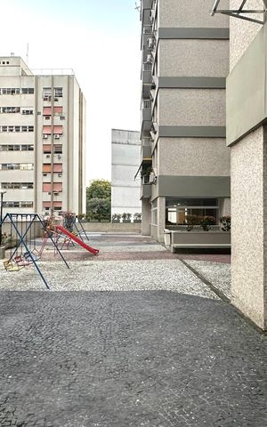 Apartamento para alugar com 84m², 2 quartos e 1 vaga