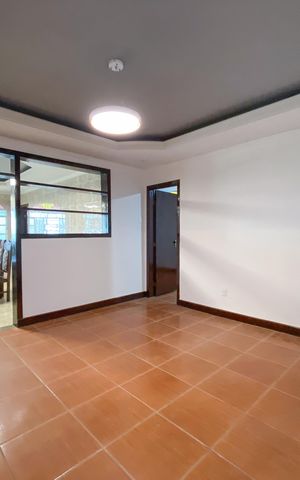 Casa para alugar com 175m², 4 quartos e 1 vaga Casa para alugar com 175m², 4 quartos e 1 vagaSala