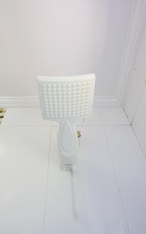 Apartamento à venda com 96m², 2 quartos e 2 vagas Apartamento à venda com 96m², 2 quartos e 2 vagasBanheiro do quarto 1