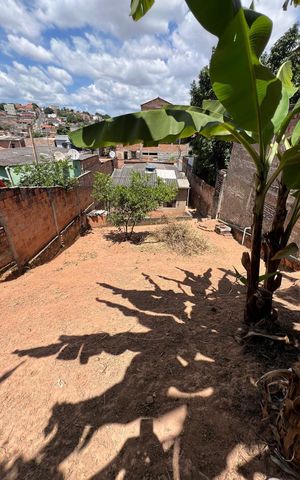 Casa para alugar com 250m², 2 quartos e 1 vagaÁrea externa