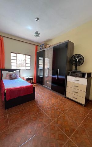 Casa para alugar com 250m², 2 quartos e 1 vagaQuarto
