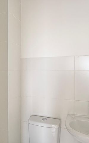 Apartamento para alugar com 38m², 2 quartos e sem vaga Apartamento para alugar com 38m², 2 quartos e sem vagaBanheiro